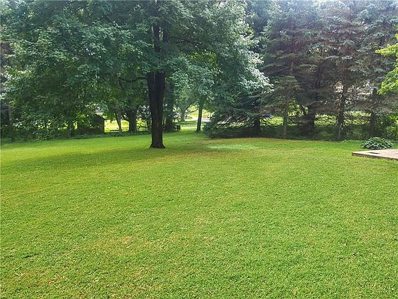 2nd image of 107 Primrose Dr