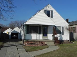 1618 S Wheeling St, Oregon, OH 43616