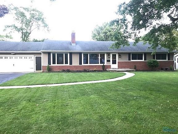 2nd image of 619 Winterberry Dr