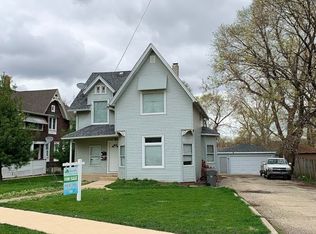 123 Jewett St #1, Elgin, IL 60123