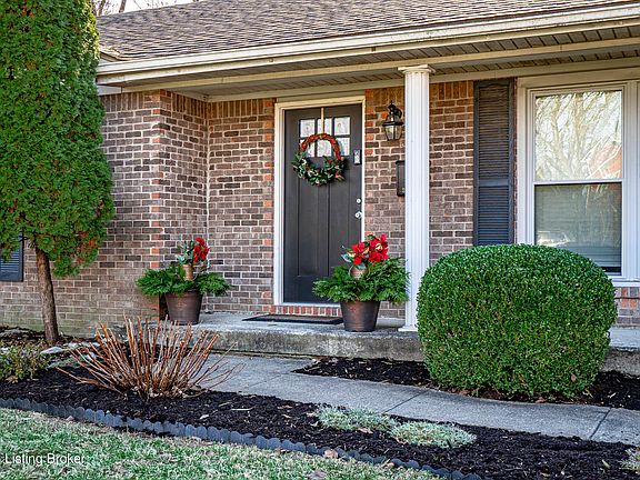 3rd image of 3118 Sunny Ln