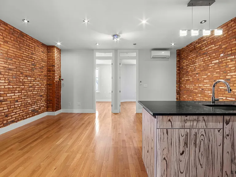 385 Himrod St #3A — Photo 7