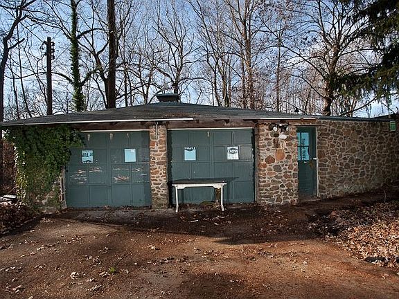 2 car garage and workshop