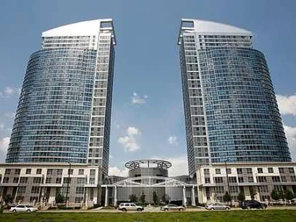 36 Lee Centre Dr, Toronto, ON