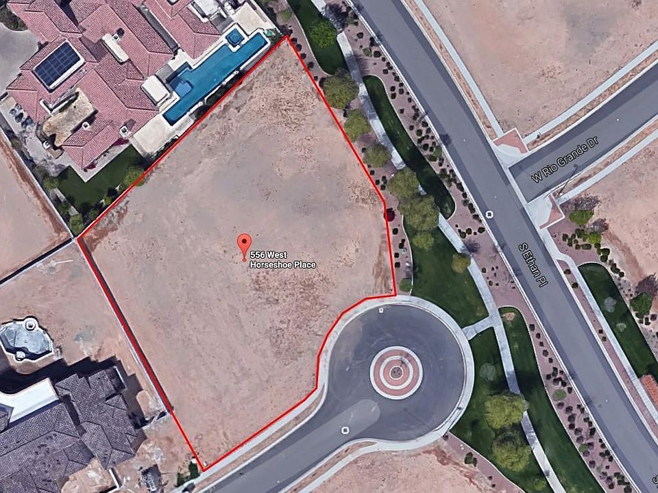 2nd image of 556 W Horseshoe Pl