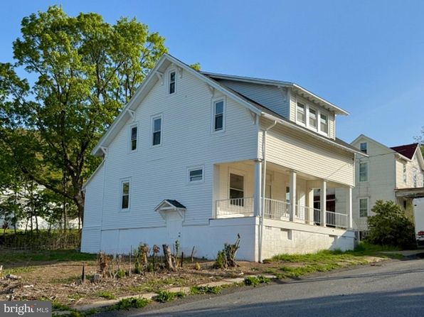 208 George St, Ashland, PA 17921