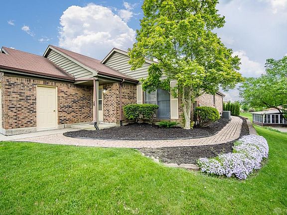 2nd image of 3153 Kerry Dr