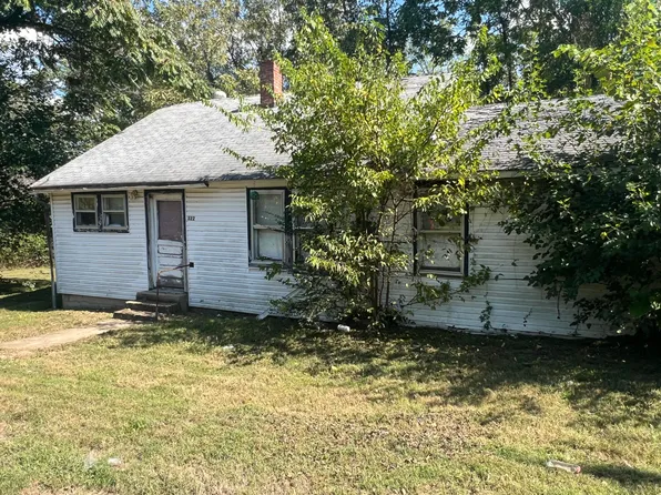 322 W 13th Street, Mountain Grove, MO 65711