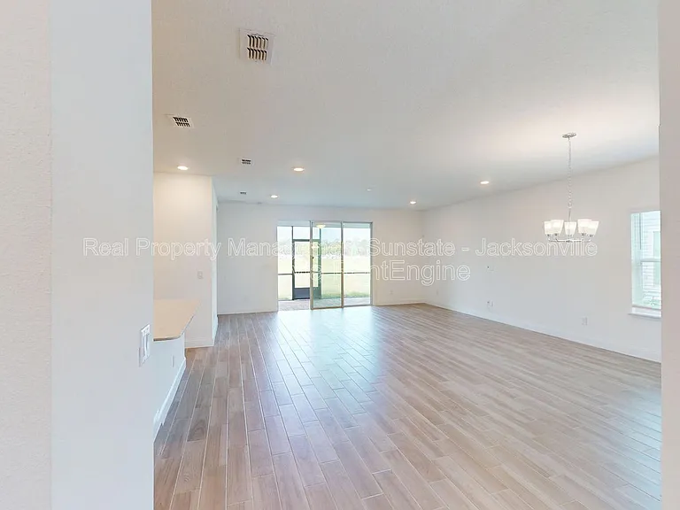 150 Varner Way — Photo 8