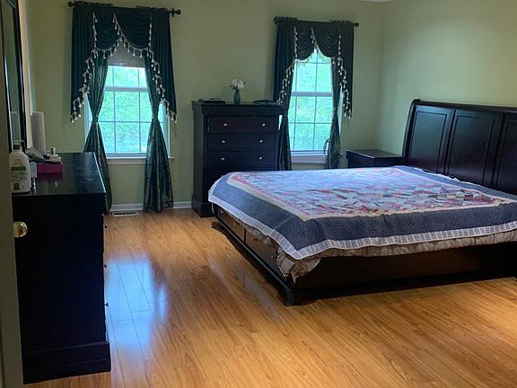 Master Bed room