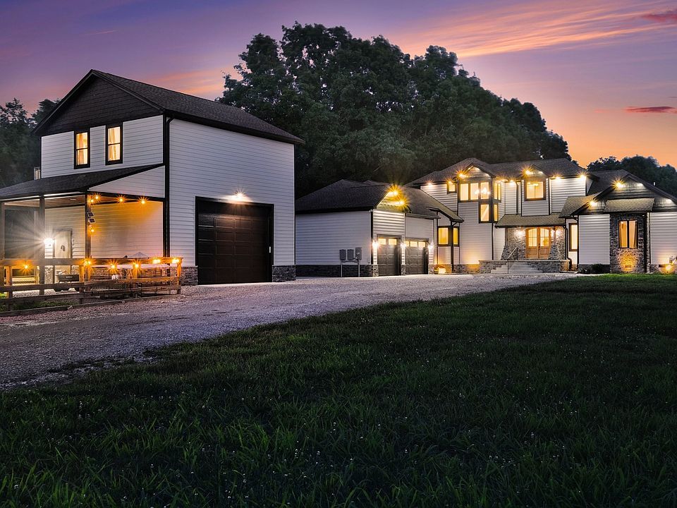 1st image of 2267 Hunter Rd