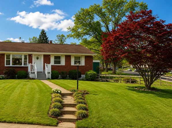 8816 Jandell Rd, Lorton, VA 22079