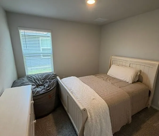 129 Hugh Dr — Photo 16