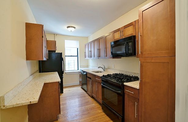 1st image of 570 W 204th St APT 5K