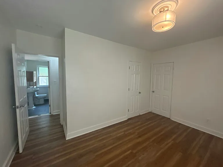 17591 Roselawn St — Photo 10