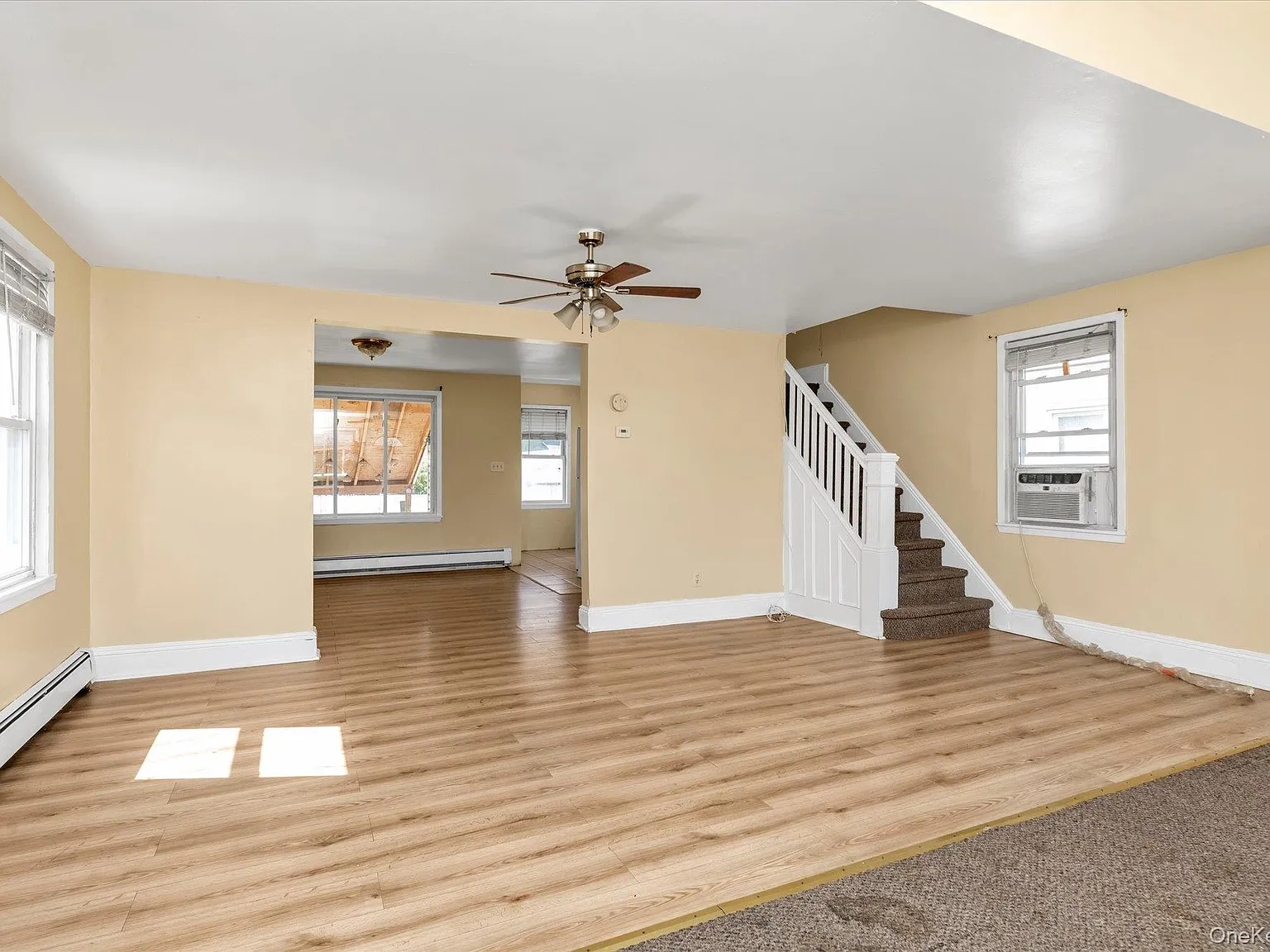 3 bed, 1129 sqft, $3,400 — Photo 4