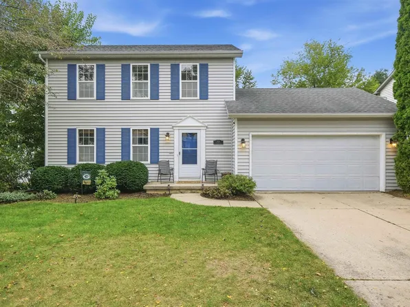 2826 Tucson Trl, Madison, WI 53719