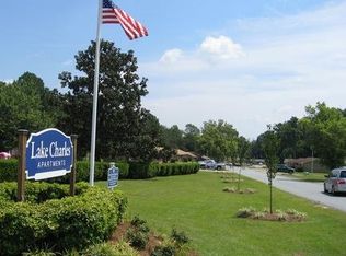 961B Azalea Dr, Spring Lake, NC 28390