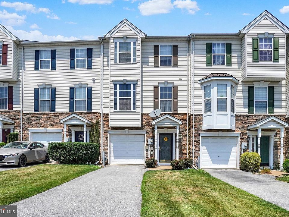1st image of 130 Bruaw Dr