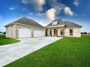 1313 Rosedown Dr, Thibodaux, LA 70301