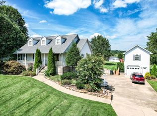 160 Deerchase Ln, Chuckey, TN 37641