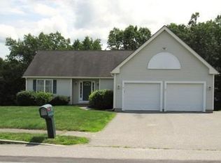 8 Freedom Way, Lowell, MA 01854