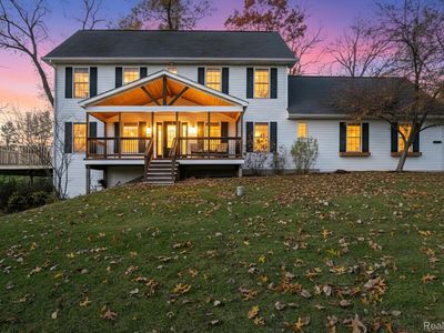 7050 Dibrova Dr, Brighton, MI, 48116