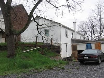2nd image of 324 E Church St