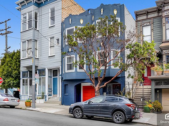 2nd image of 1390 Hayes St APT 1