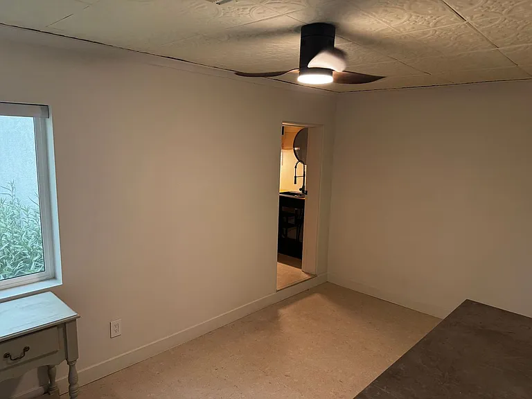336 Arnold St — Photo 10