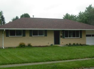 454 Redbud Ln, Xenia, OH 45385