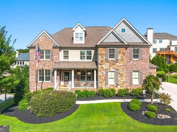 2045 Marcia Overlook Dr, Cumming, GA 30041