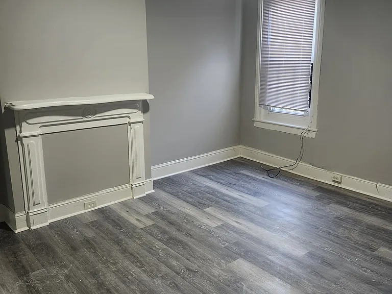 1917 Druid Hill Ave #2 — Photo 6