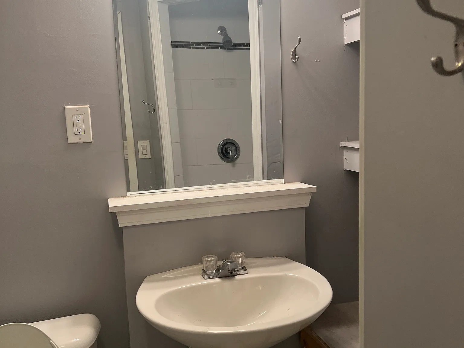 3 bed, 1770 sqft, $2,400 — Photo 3