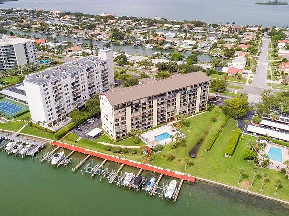 4th image of 650 Island Way APT 206
