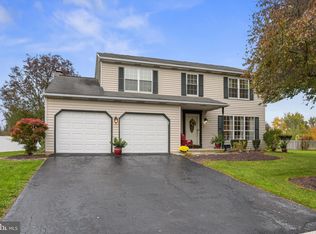 112 Fawn Ct, Harrisburg, PA 17110