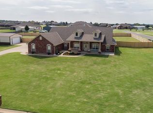 1693 Silks Ter, Guthrie, OK 73044