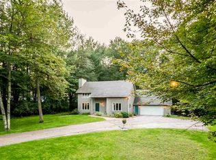 145 Lake Shore Dr, Iola, WI 54945