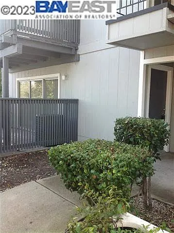 9085 Alcosta Blvd #409 — Photo 30