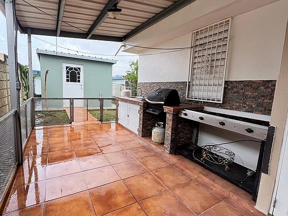 3rd image of E5 Calle Consulado Urb Valle Real