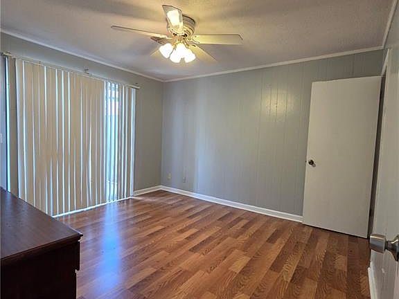 4th image of 146 Plantation Cir
