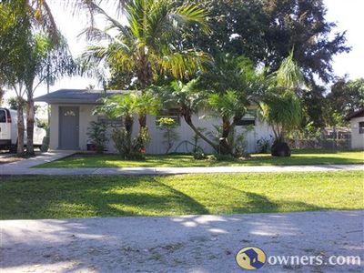 655 SW 6th Ter, Florida City, FL, 33034