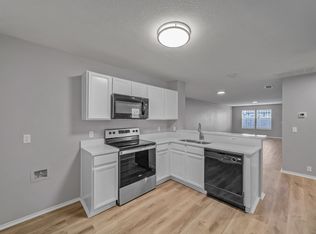 9714 Michelle Dr, Dallas, TX 75217