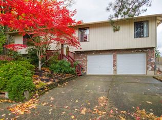 9735 SW Murdock St, Tigard, OR 97224