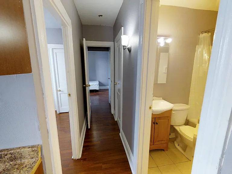 1316 E Genesee St #3 — Photo 6