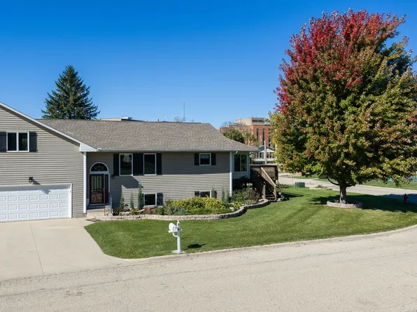818 Innsbruck Ln #6, Princeton, IL 61356
