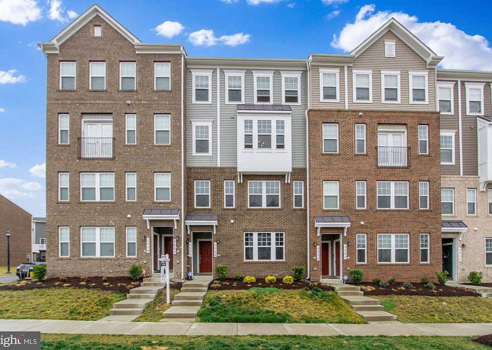 1st image of 9606 Tealbriar Dr