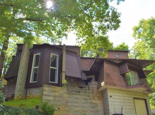 122 Pine St, Pikeville, KY 41501