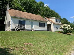 1221 Happy Hollow Rd, South Royalton, VT 05068