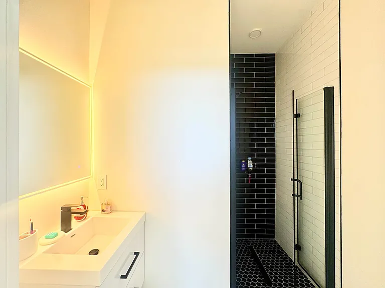 1307 Longfellow St NW #9 — Photo 13